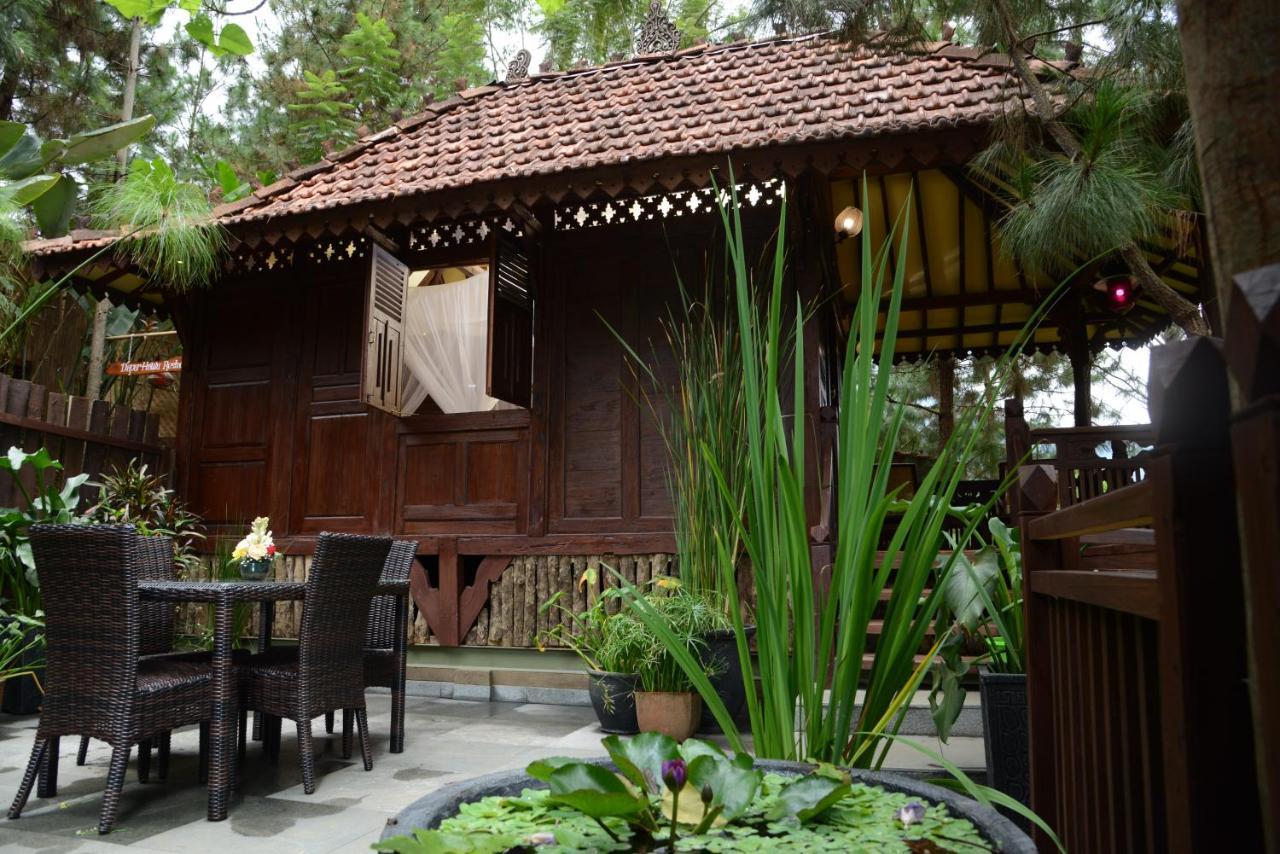 The Lodge Maribaya Cikareumbi Eksteriør billede