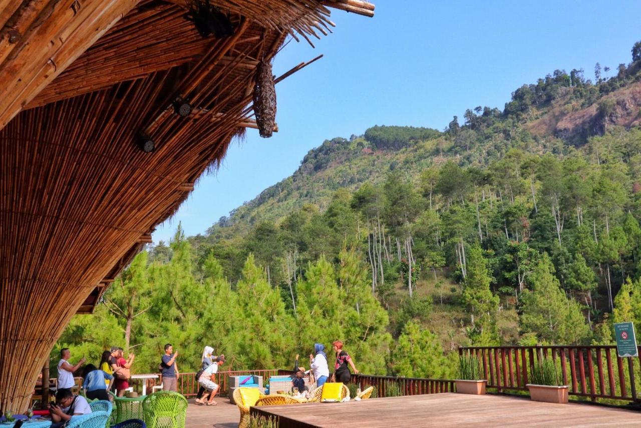 The Lodge Maribaya Cikareumbi Eksteriør billede