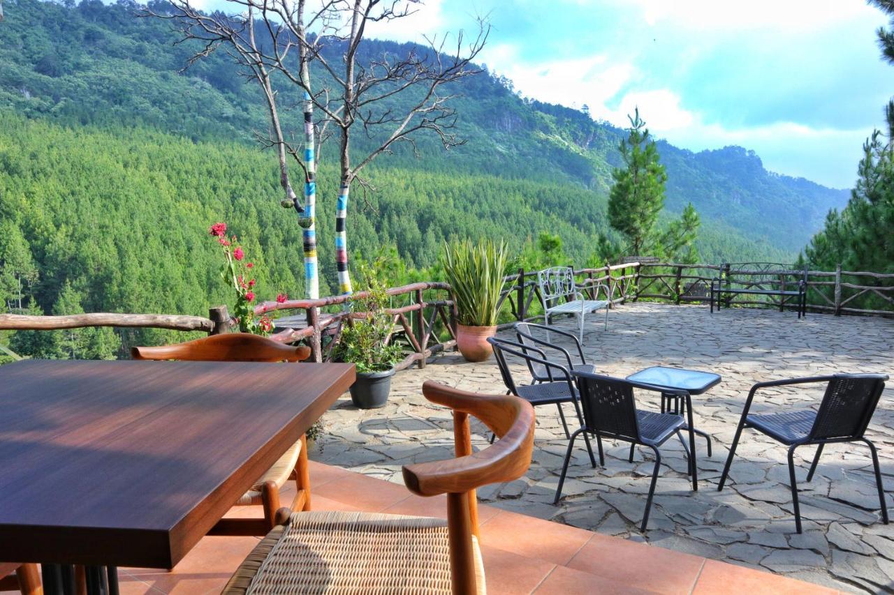 The Lodge Maribaya Cikareumbi Eksteriør billede