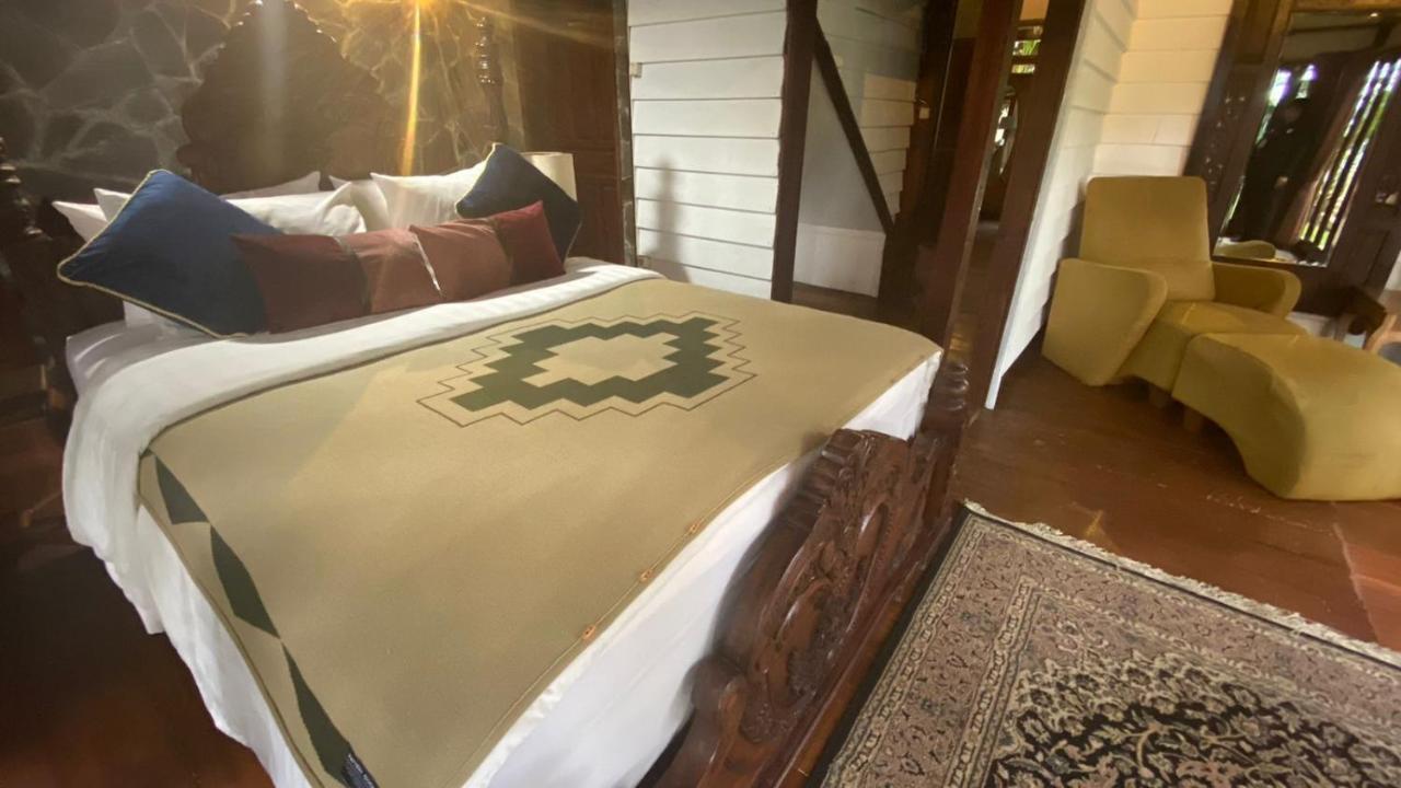 The Lodge Maribaya Cikareumbi Eksteriør billede