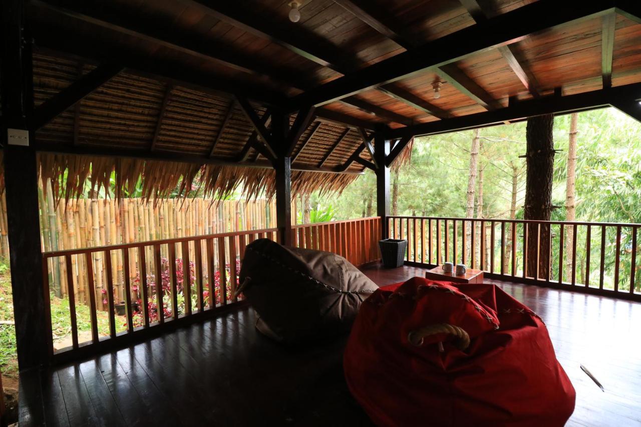 The Lodge Maribaya Cikareumbi Eksteriør billede