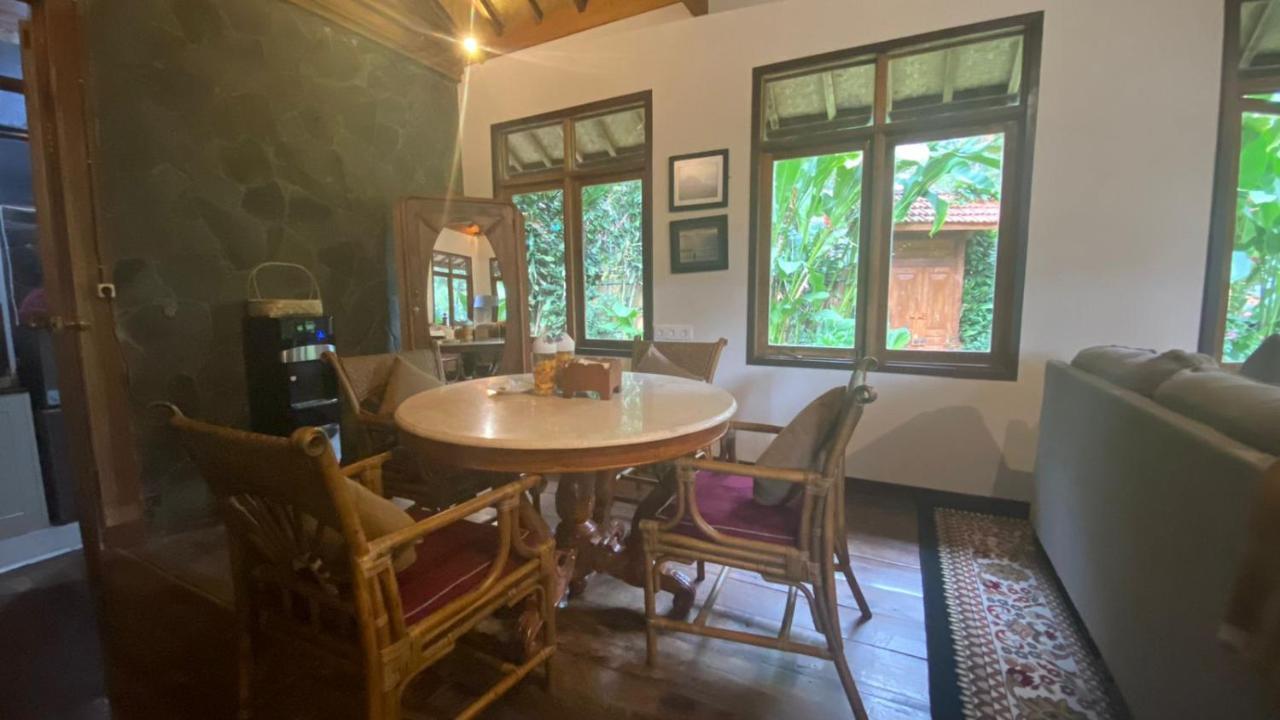 The Lodge Maribaya Cikareumbi Eksteriør billede